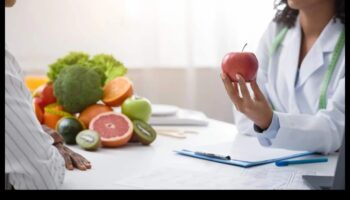 التنشيط من الداخل: تحقيق العافية من خلال استشارات التغذية